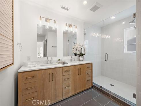 684  Seaview  , Laguna Beach, CA