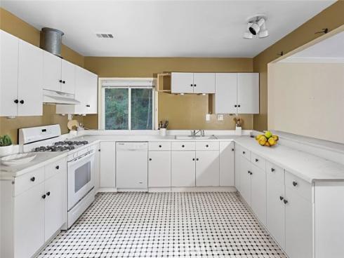 21431  Stans Lane  , Laguna Beach, CA