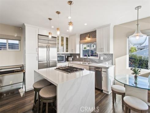 284  Chiquita  , Laguna Beach, CA