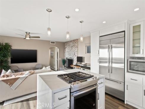 284  Chiquita  , Laguna Beach, CA