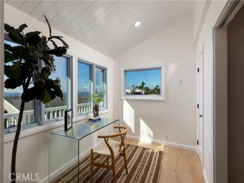 31927  Hayes   Place, Laguna Beach, CA