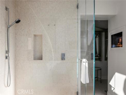 52 N Portola  , Laguna Beach, CA