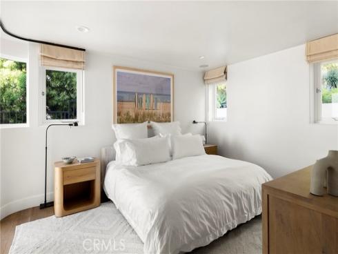 52 N Portola  , Laguna Beach, CA