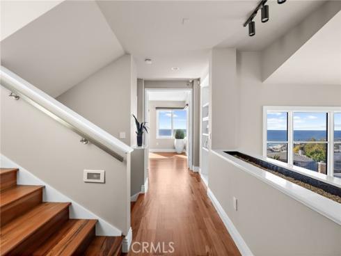 1076  Skyline   Drive, Laguna Beach, CA