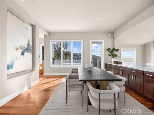 1076  Skyline   Drive, Laguna Beach, CA