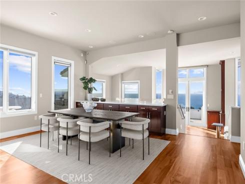 1076  Skyline   Drive, Laguna Beach, CA