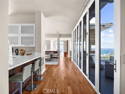 1076  Skyline   Drive, Laguna Beach, CA