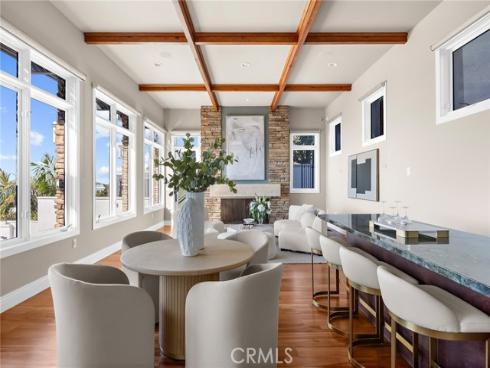 1076  Skyline   Drive, Laguna Beach, CA