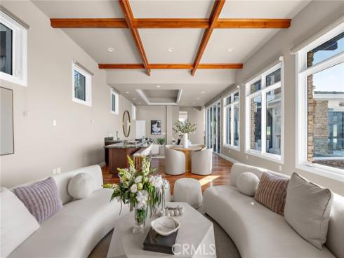 1076  Skyline   Drive, Laguna Beach, CA