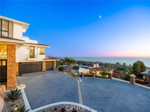 1076  Skyline   Drive, Laguna Beach, CA
