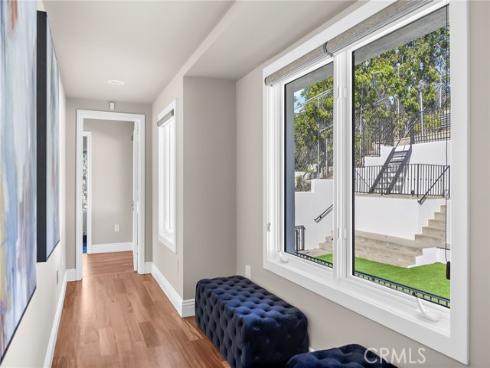 1076  Skyline   Drive, Laguna Beach, CA