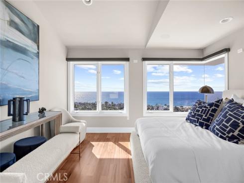 1076  Skyline   Drive, Laguna Beach, CA