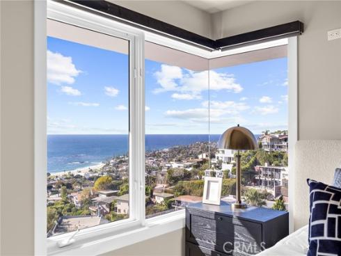 1076  Skyline   Drive, Laguna Beach, CA