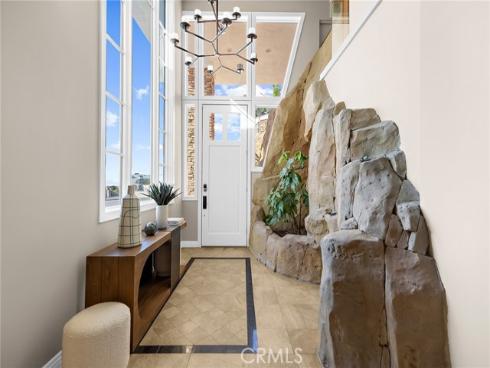 1076  Skyline   Drive, Laguna Beach, CA