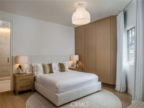 1  Stickley   Drive, Laguna Beach, CA