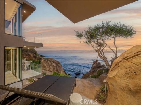 1715 Ocean Way, Laguna Beach, CA