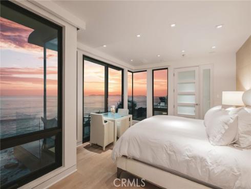 1715 Ocean Way, Laguna Beach, CA