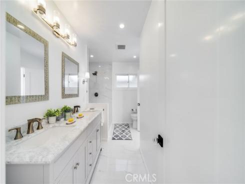 1570  Via Corsica  , Laguna Beach, CA