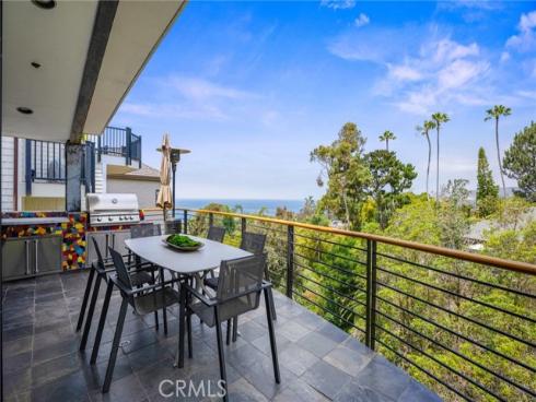 686  Diamond Street  , Laguna Beach, CA