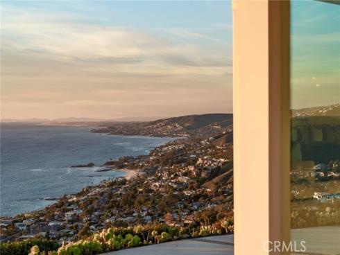 100  Vista Del Sol  , Laguna Beach, CA