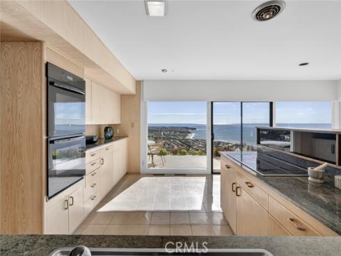 100  Vista Del Sol  , Laguna Beach, CA