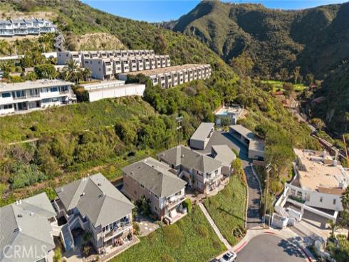 21711  Wesley  D , Laguna Beach, CA