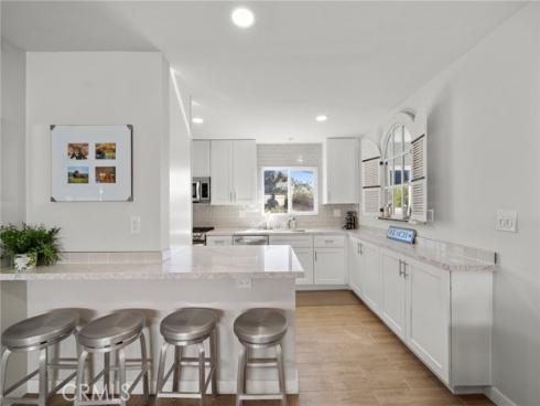 21711  Wesley  D , Laguna Beach, CA