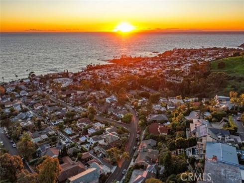 522  High Drive  , Laguna Beach, CA