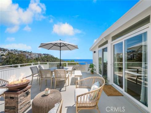 1071  Oro   Street, Laguna Beach, CA