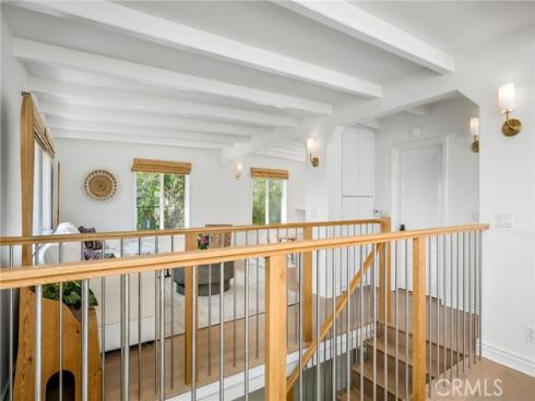 1071  Oro   Street, Laguna Beach, CA