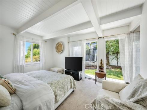 1071  Oro   Street, Laguna Beach, CA