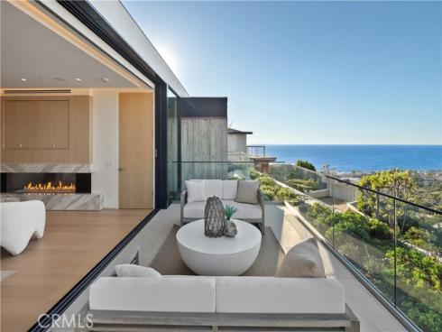 840  Gainsborough  , Laguna Beach, CA