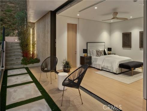 840  Gainsborough  , Laguna Beach, CA