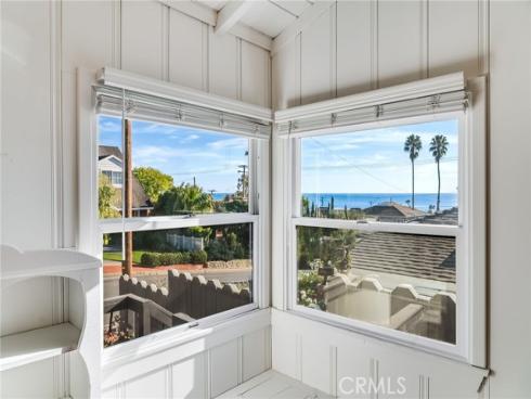 252  Chiquita  , Laguna Beach, CA