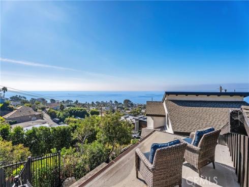 31502  Mar Vista  , Laguna Beach, CA