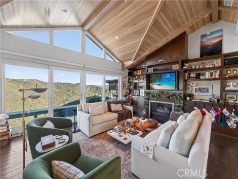 1289  Skyline   Drive, Laguna Beach, CA