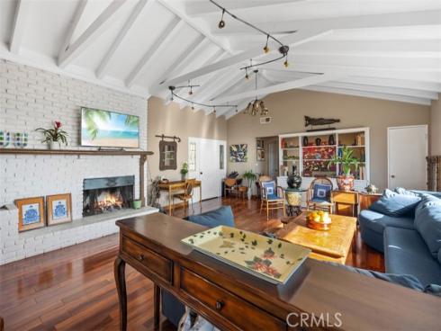 2 N Vista De La Luna  , Laguna Beach, CA