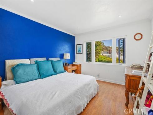 2 N Vista De La Luna  , Laguna Beach, CA