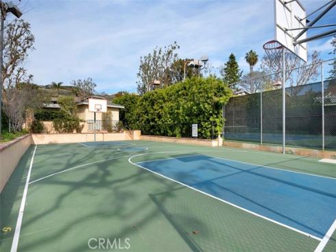 2 N Vista De La Luna  , Laguna Beach, CA