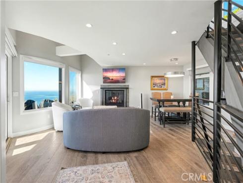 2590  Iris  , Laguna Beach, CA