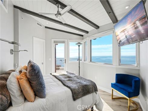 2590  Iris  , Laguna Beach, CA