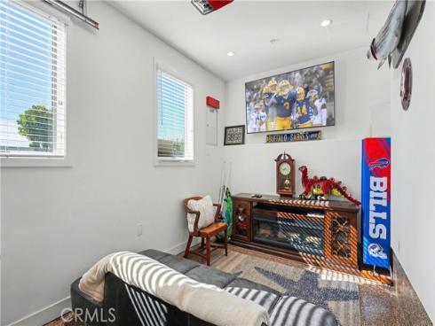 2590  Iris  , Laguna Beach, CA