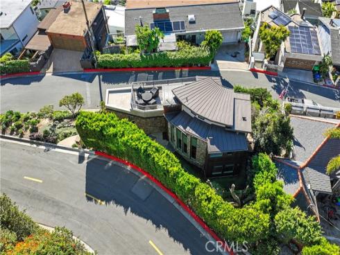 2590  Iris  , Laguna Beach, CA