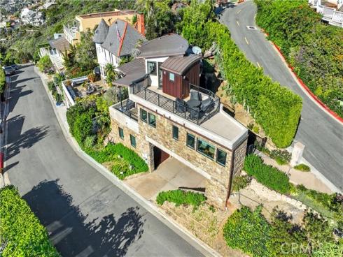 2590  Iris  , Laguna Beach, CA