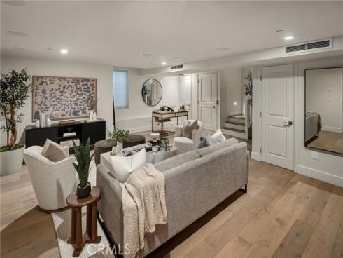 1371 N Coast   Highway, Laguna Beach, CA