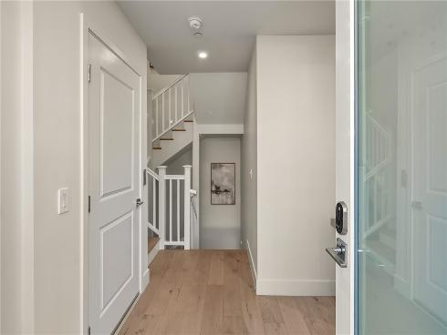 1371 N Coast   Highway, Laguna Beach, CA