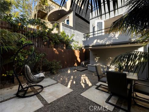 1077  Tia Juana  , Laguna Beach, CA