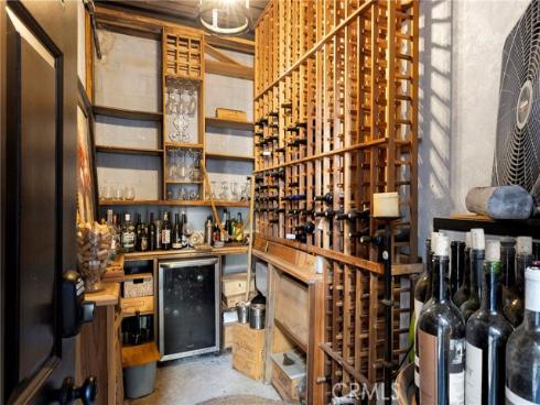 1077  Tia Juana  , Laguna Beach, CA