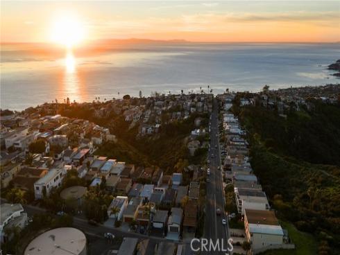 1077  Tia Juana  , Laguna Beach, CA