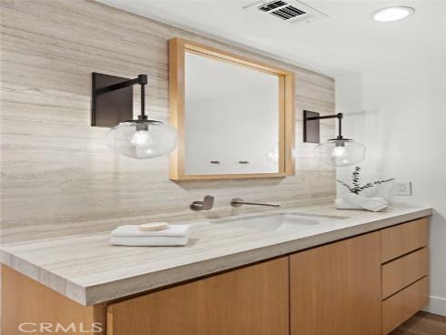 31423 S Coast Hwy  57 , Laguna Beach, CA